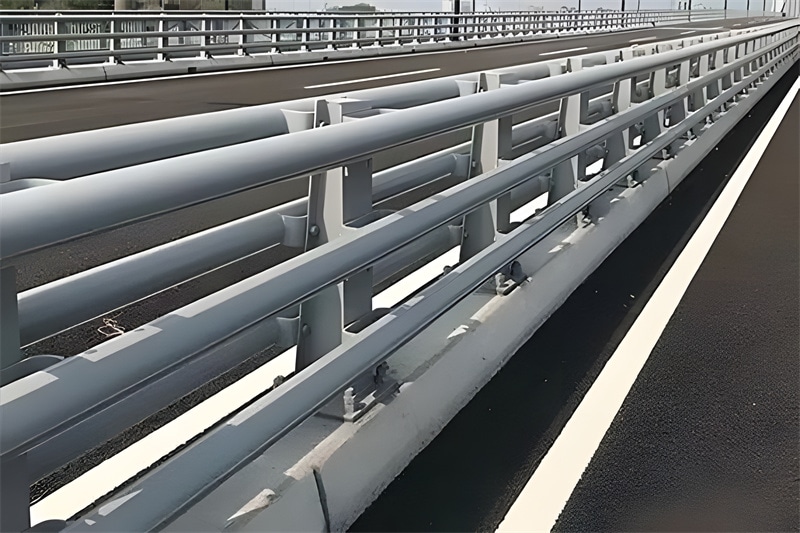 桥梁护栏产量边际回落 桥梁护栏产量边际回落